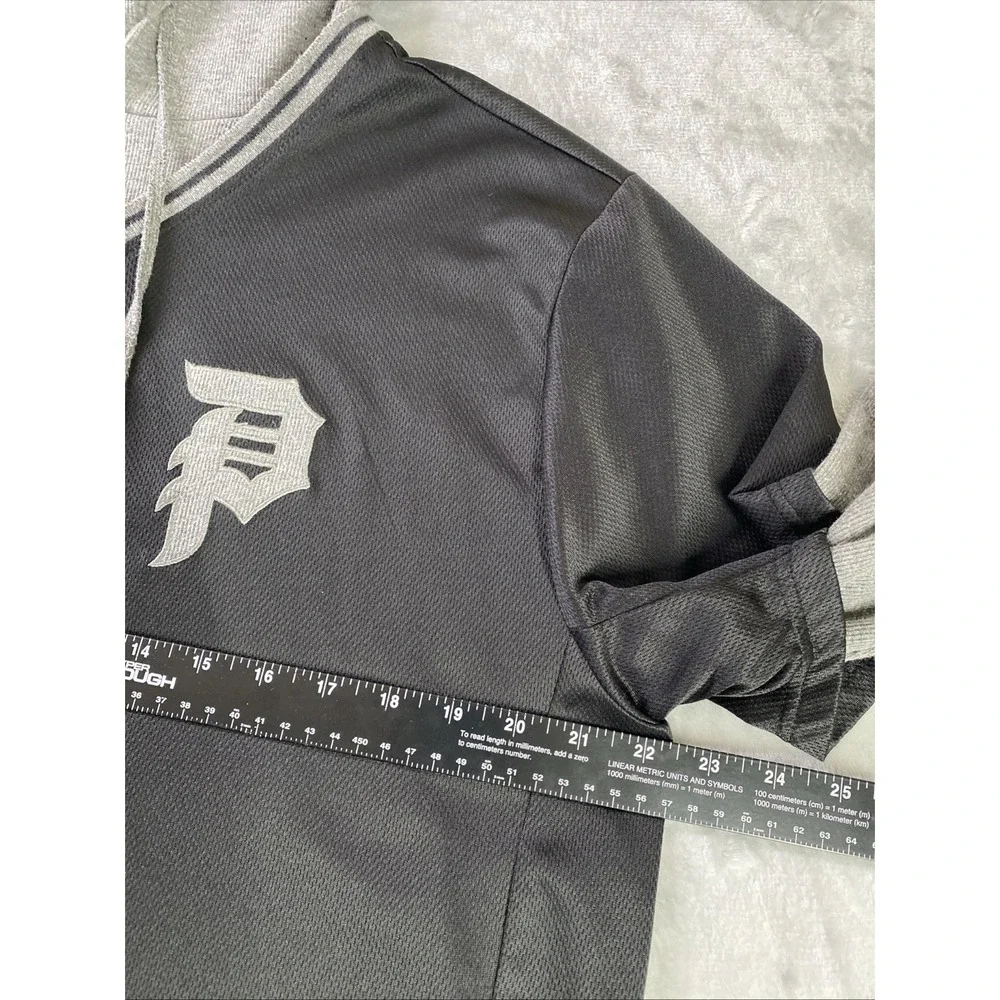 Primitive Hoodie Jersey Mens Large Black Grey Layered Logo‎ Skateboarding Shirt